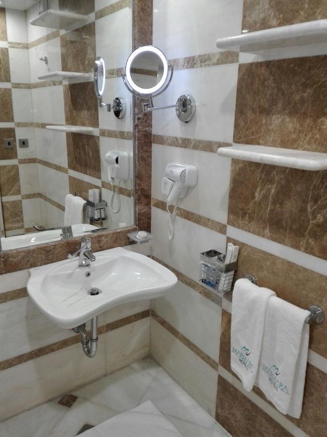 Hotel Diwan Marmara Medina Zimmer foto